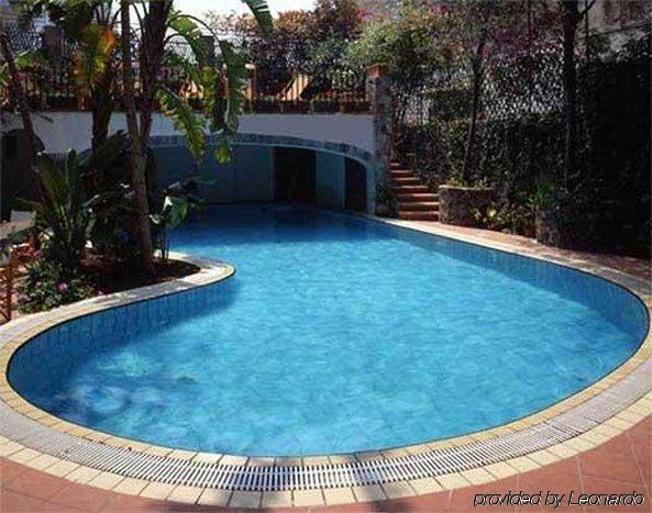 Hotel La Villarosa Terme Ischia Bekvämligheter bild